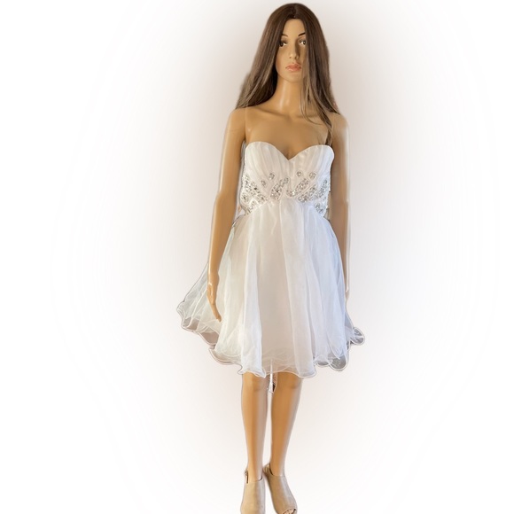 Grace Karin White Sleeveless Rhinestone and Embellished Fit & Flare Dress Size 4 - Picture 2 of 15